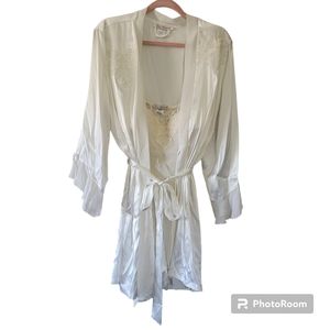 Women's Satin Bridal Chemise and Robe sz XL